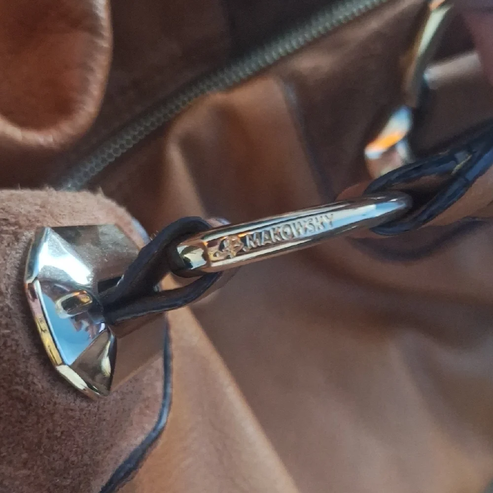 B. Makowski Brown Leather Tote Bag - Picture 7 of 11